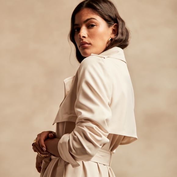 Gorgeous Soft Trench Coat - Picture 2 of 5